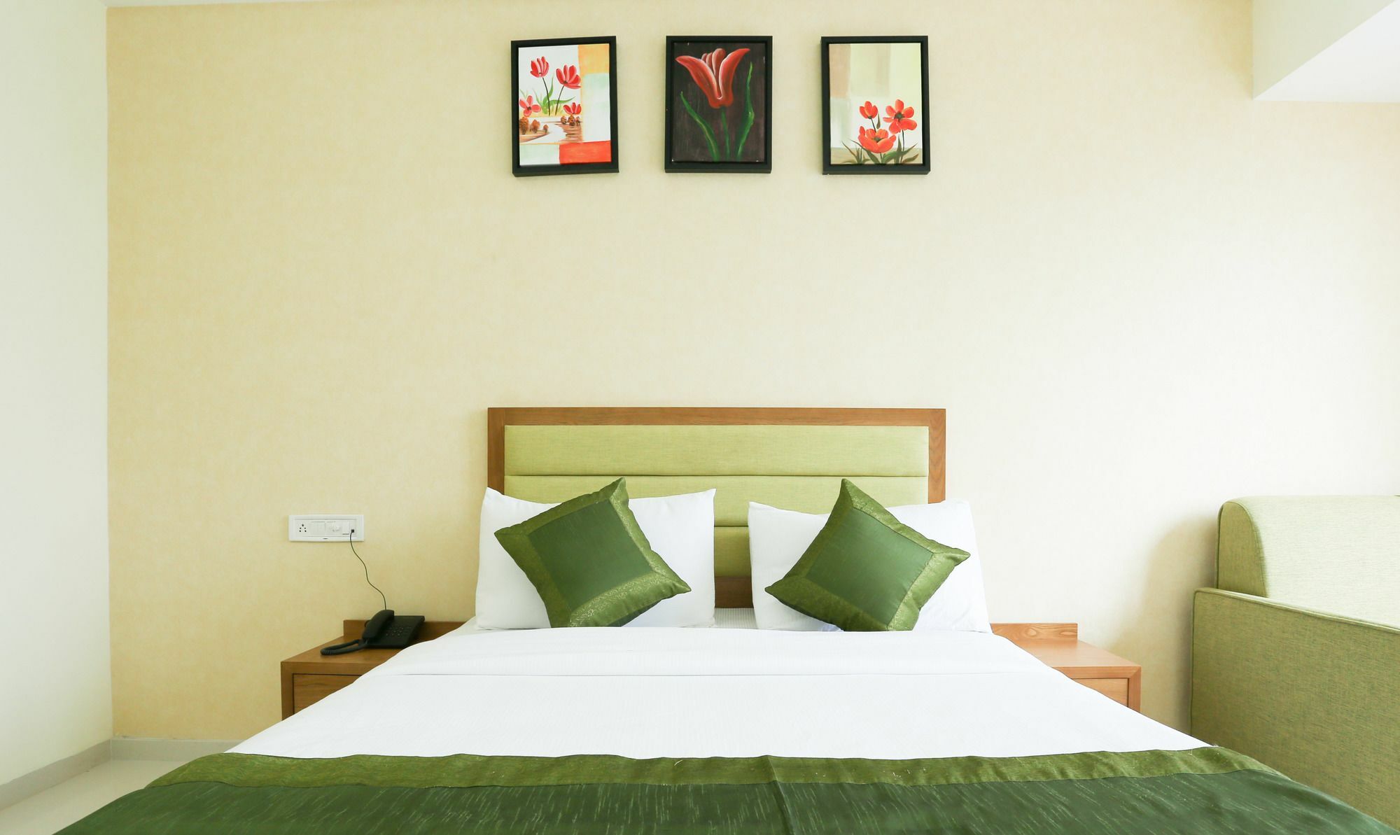 Treebo The Galaxy Chandapura Kammasandra Ngoại thất bức ảnh