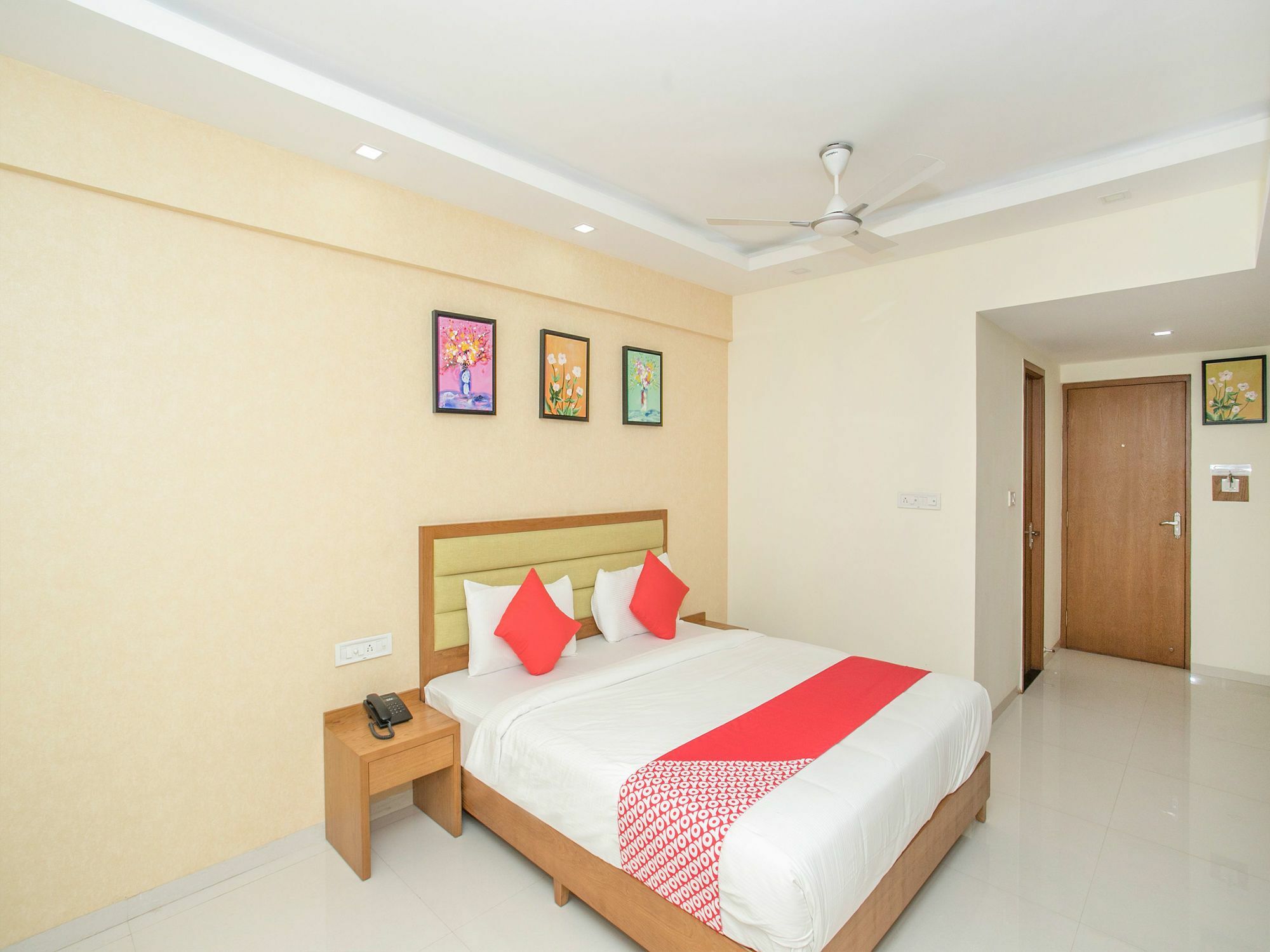 Treebo The Galaxy Chandapura Kammasandra Ngoại thất bức ảnh