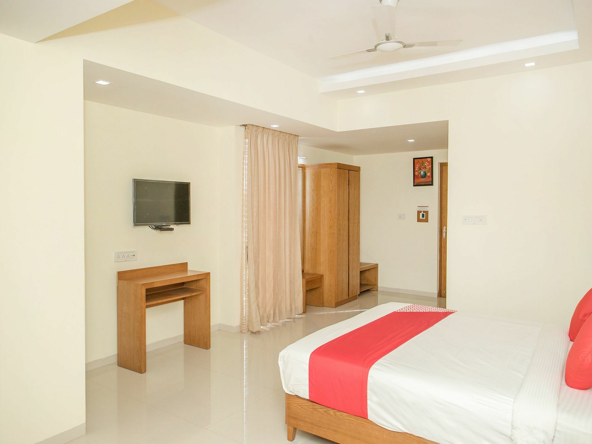 Treebo The Galaxy Chandapura Kammasandra Ngoại thất bức ảnh